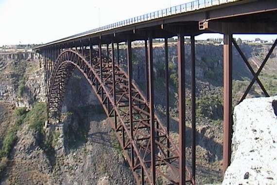 Twin Falls