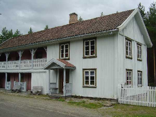 Hunderfossen